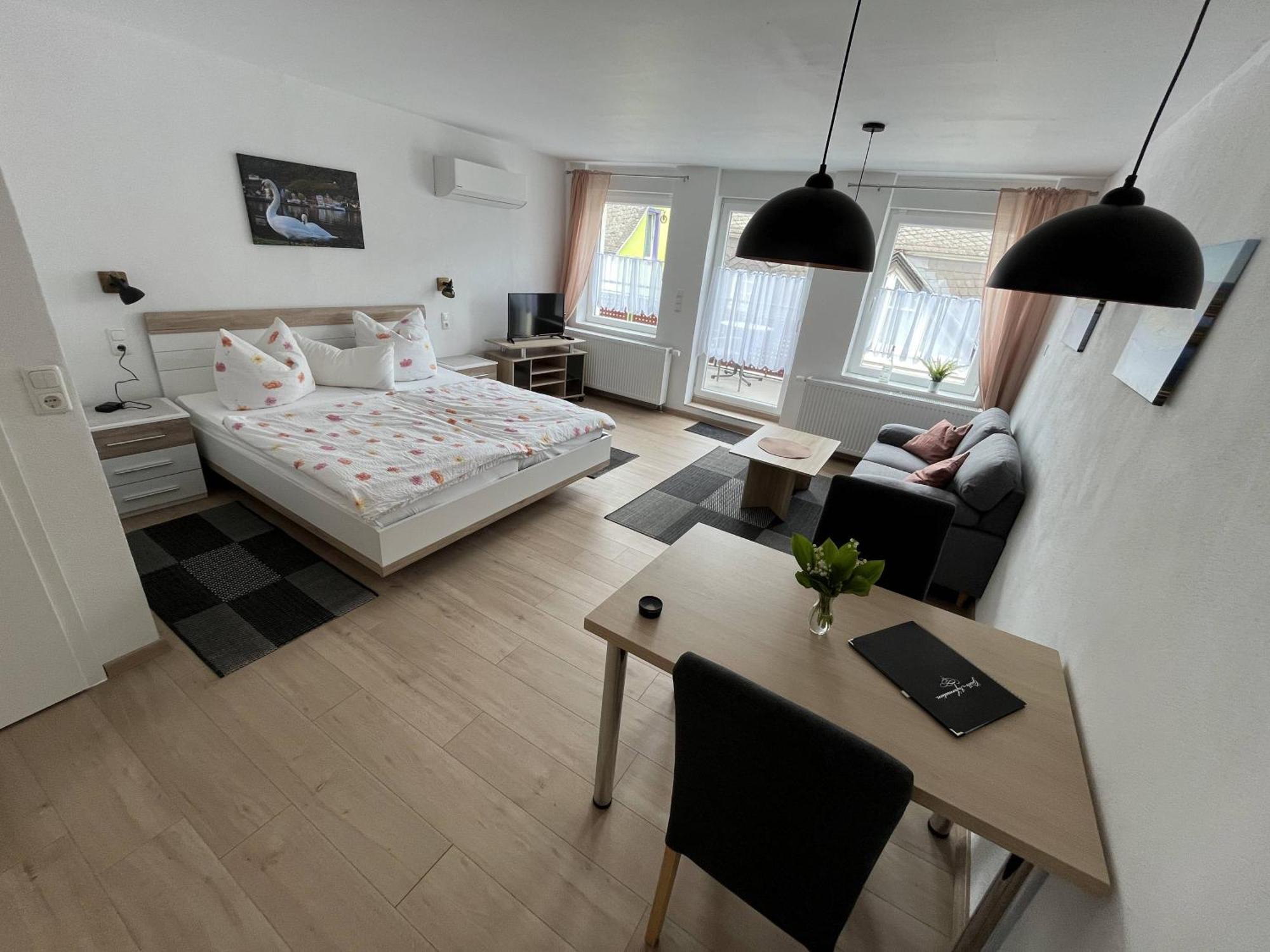 Ferienwohnungen Und Appartements - Haus Budinger 阿尔夫 外观 照片